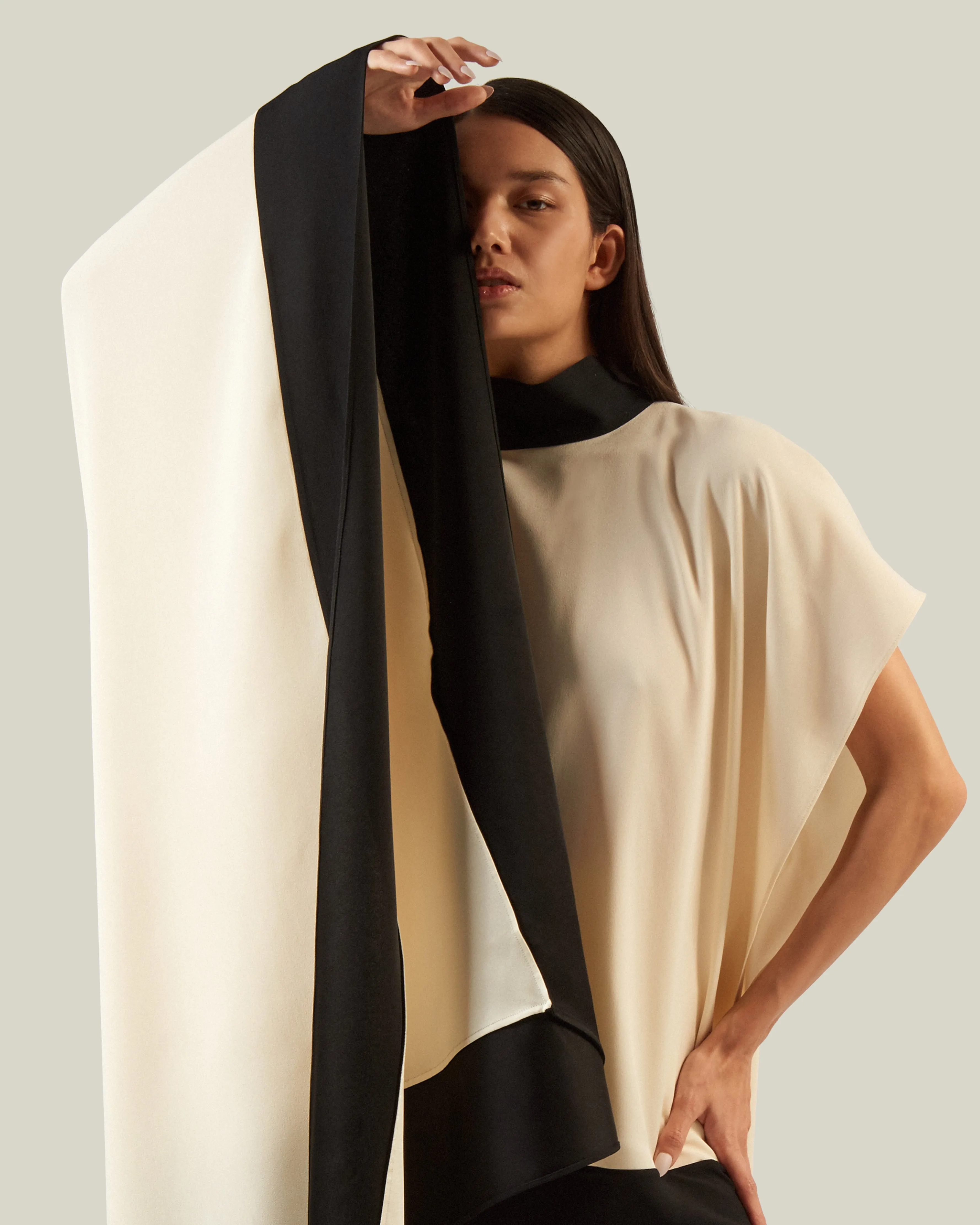 California Corniche Kaftan in Ivory