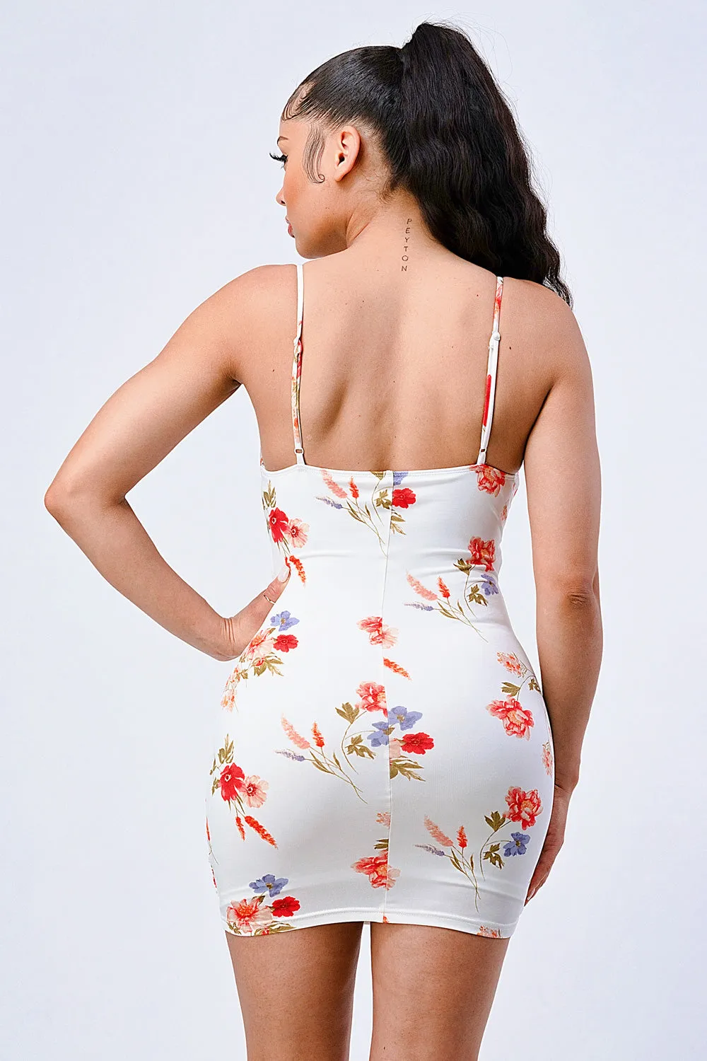 FLORAL SIDE CUTOUT CIRCLE KNOT BODYCON MINI DRESS