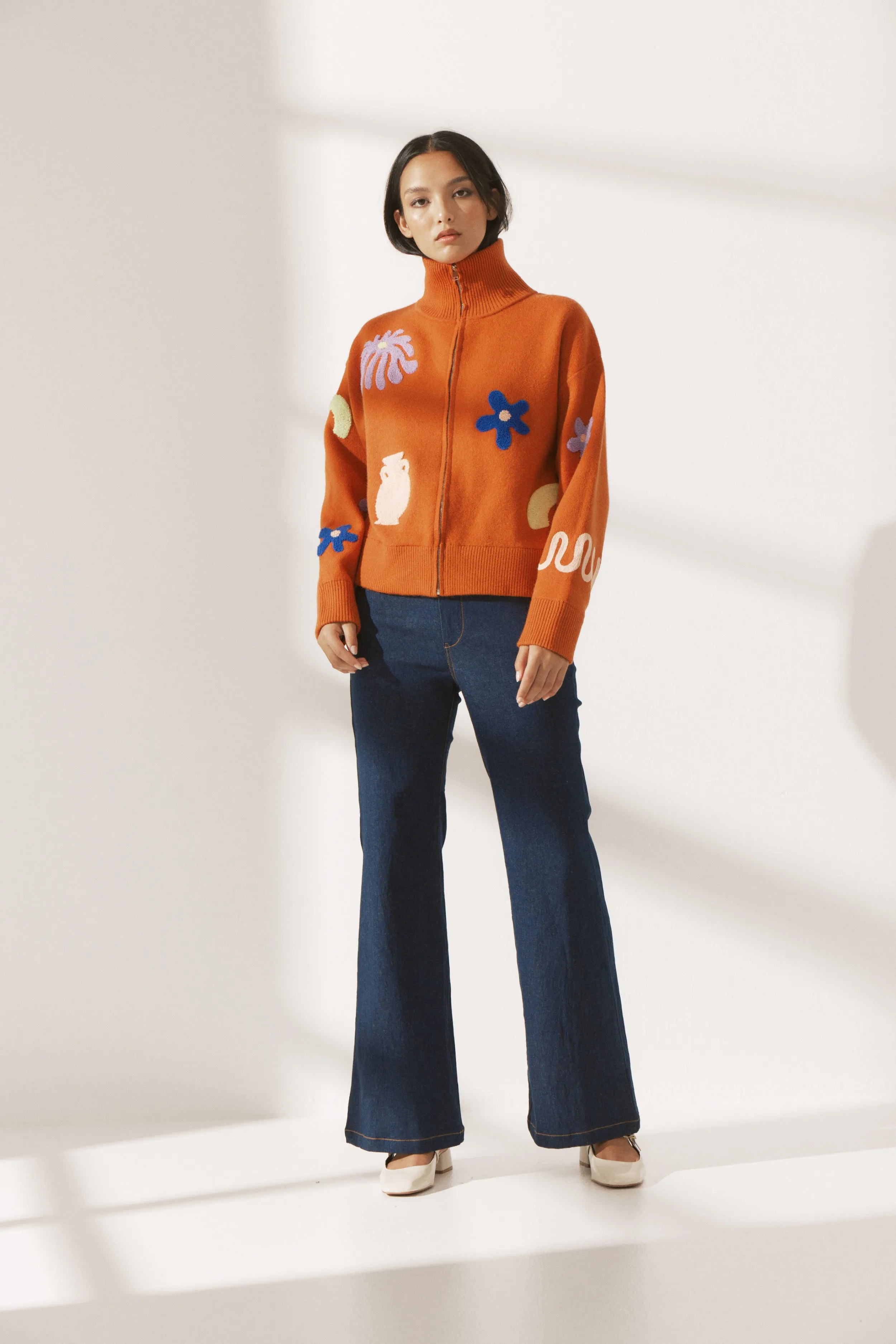 HR Bootleg Jeans