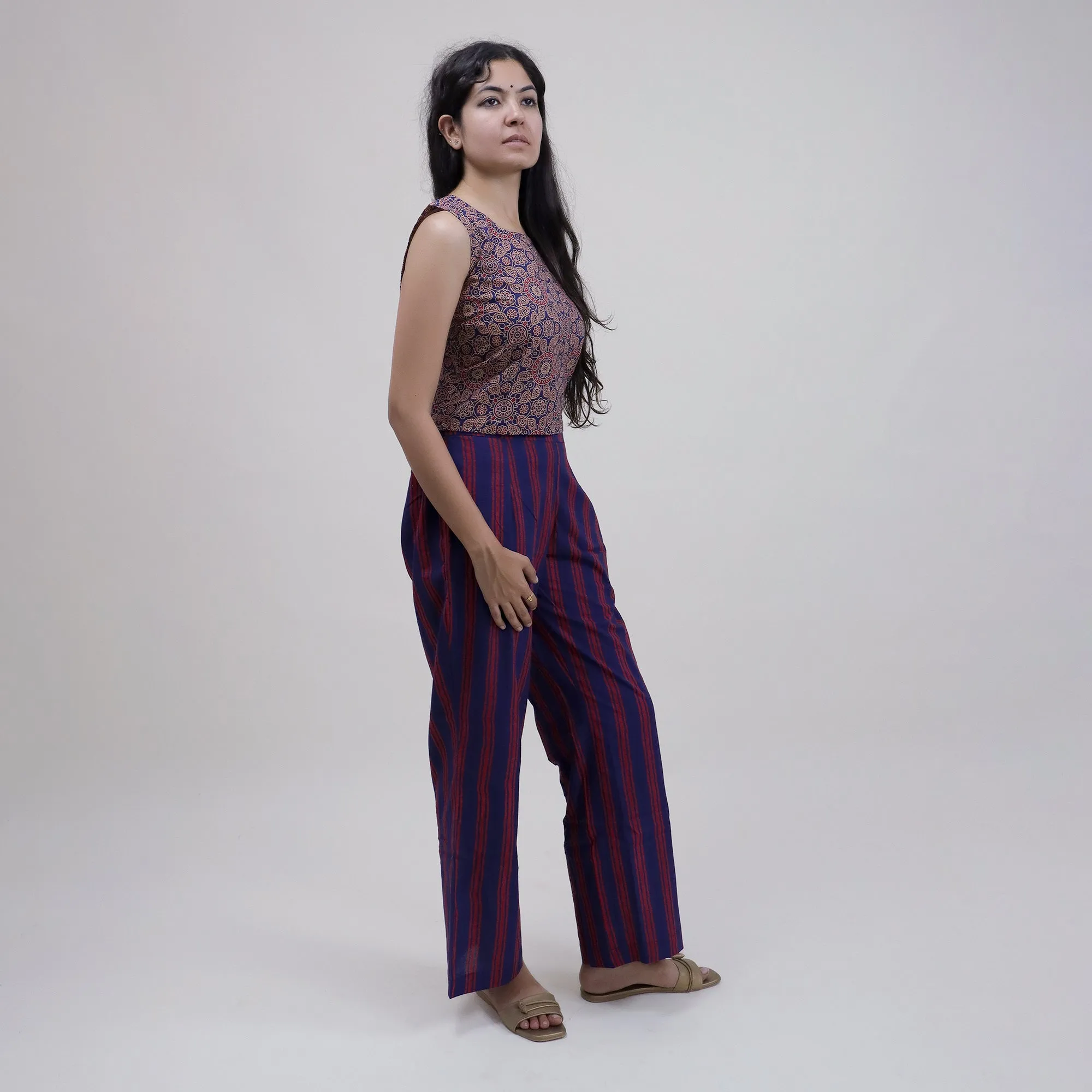 Latest Beautiful Crop Top And Pants Set