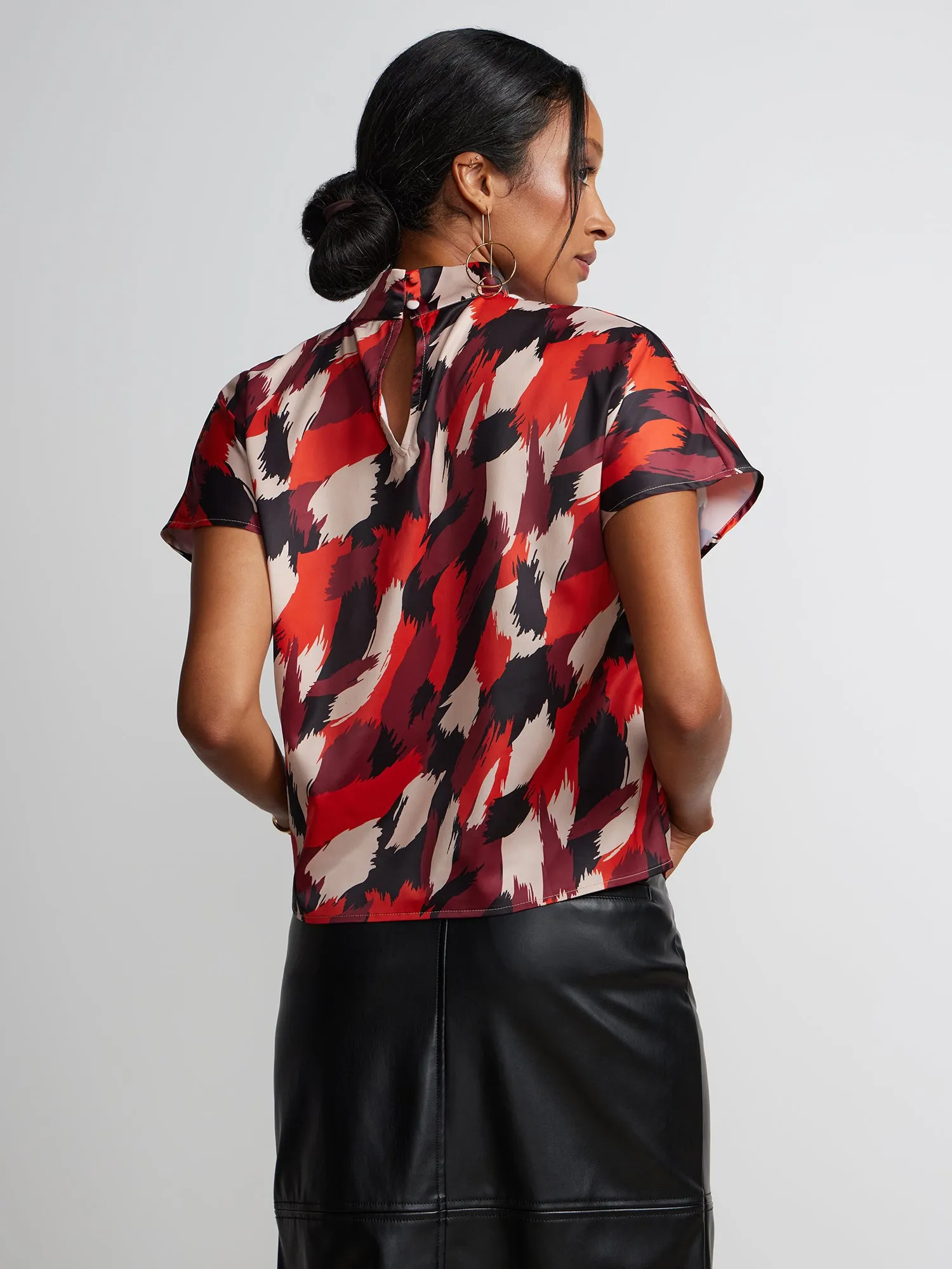 Short Sleeve Mock Neck Blouse