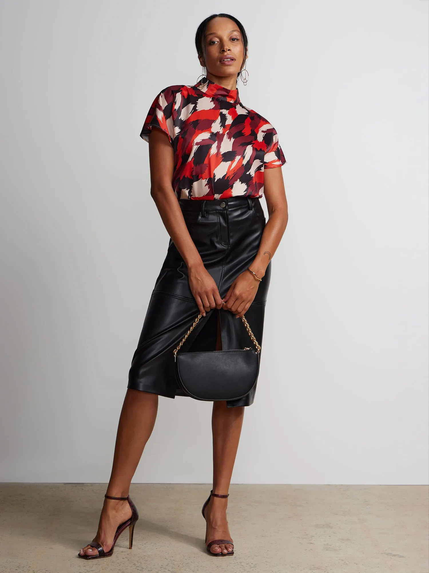 Short Sleeve Mock Neck Blouse